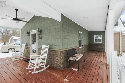719 Everett Rd, Fremont, OH 43420 photo 5