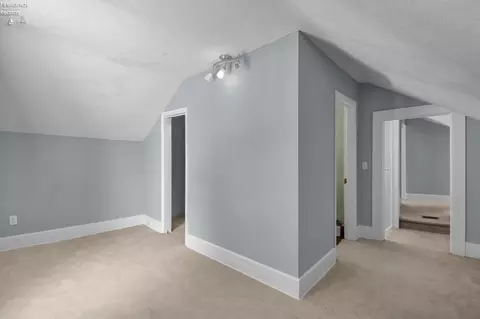 111 E Tiffin St, Willard, OH 44890 photo 21