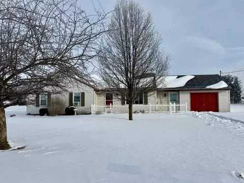 12 Beechwood Dr, Greenwich, OH 44837
