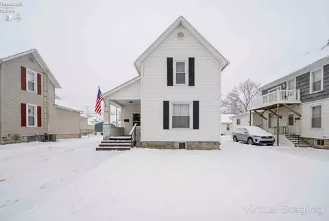 708 Rawson Ave, Fremont, OH 43420