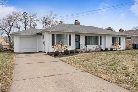 3702 Osborn Dr, Sandusky, OH 44870