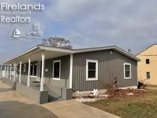 155 Nelson St, Clyde, OH 43410