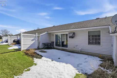 721 Creekside Dr, Huron, OH 44839 photo 26