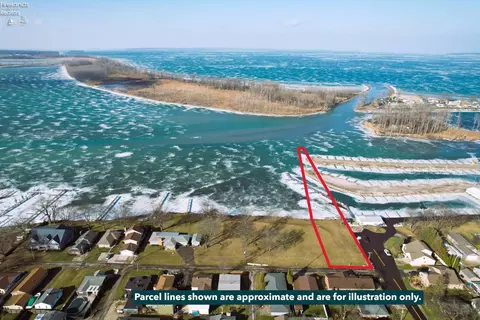 1 Downend Dr, Marblehead, OH 43440