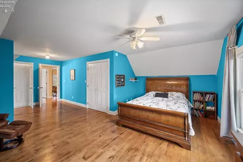 Bedroom - 3512 Scheid Rd, Huron, OH 44839 photo 5 of 7