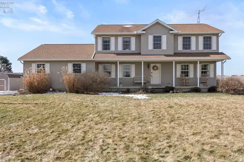 4273 Old State Rd, Willard, OH 44890