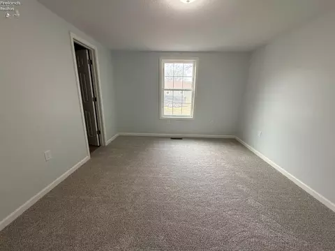 Bedroom - 33 E League St, Norwalk, OH 44857 photo 1 of 5