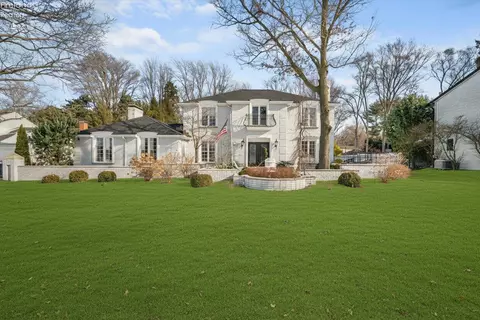 3816 Galloway Rd, Sandusky, OH 44870