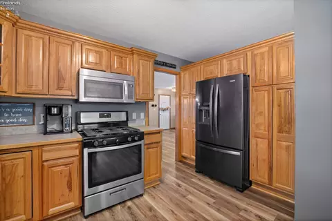 Kitchen - 34 Cherdon Cir, Wakeman, OH 44889 photo 2 of 3
