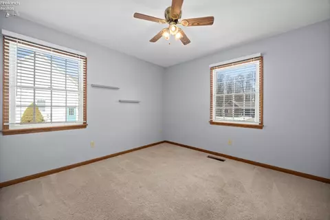 Bedroom - 34 Cherdon Cir, Wakeman, OH 44889 photo 3 of 8
