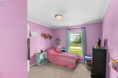 Bedroom - 101 Nathan Dr, Clyde, OH 43410 photo 5 of 7