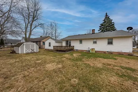 Exterior - 306 E Main St, Oak Harbor, OH 43449 photo 5 of 8