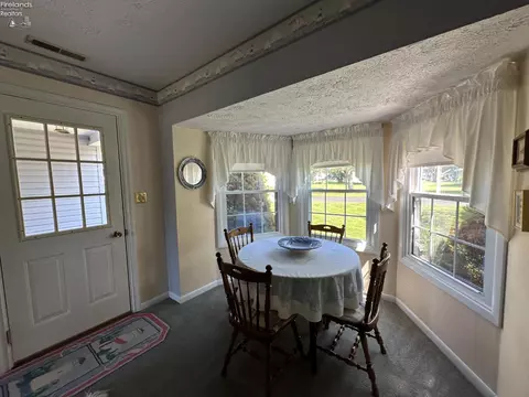 Entry Way - 5784 E Carl St, Marblehead, OH 43440 photo 1 of 1