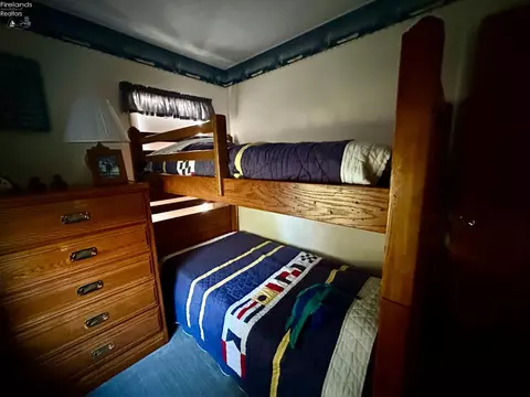 Bedroom - 5784 E Carl St, Marblehead, OH 43440 photo 1 of 4