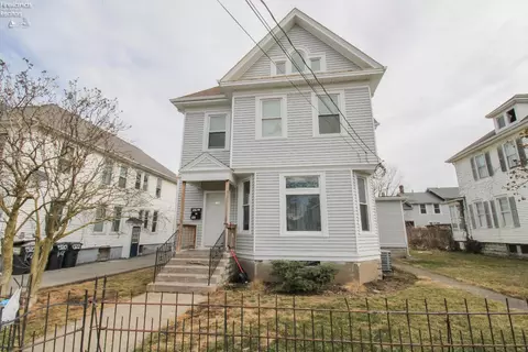526 Hancock St, Sandusky, OH 44870