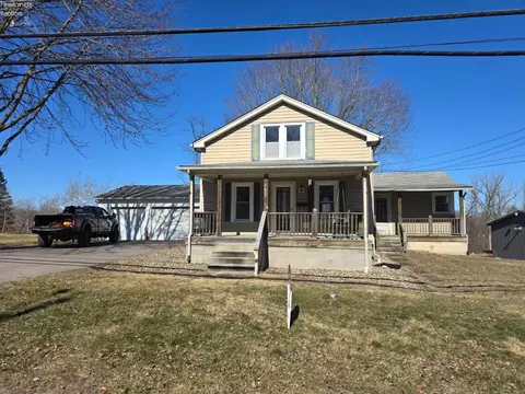 267 Milan Ave, Amherst, OH 44001