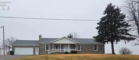 8215 State Route 101, Clyde, OH 43410
