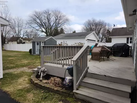 Exterior - 535 Wilbor Ave, Huron, OH 44839 photo 8 of 18