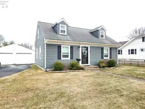 Exterior - 535 Wilbor Ave, Huron, OH 44839 photo 4 of 18