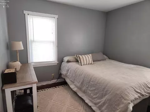 Bedroom - 535 Wilbor Ave, Huron, OH 44839 photo 6 of 11