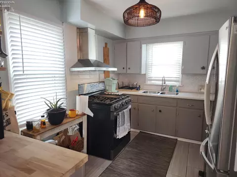 Kitchen - 535 Wilbor Ave, Huron, OH 44839 photo 1 of 22