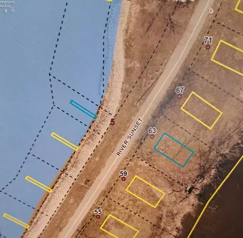 63 River Sunset Blvd, Fremont, OH 43420