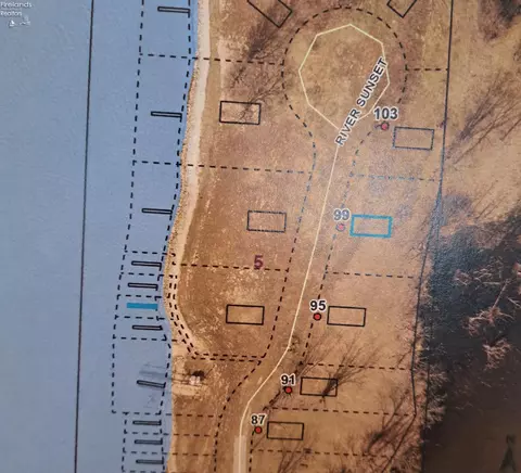 99 River Sunset Blvd, Fremont, OH 43420