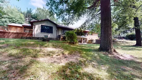 Exterior - 647 Spangler St, Willard, OH 44890 photo 3 of 8