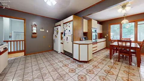 Kitchen - 647 Spangler St, Willard, OH 44890 photo 1 of 3