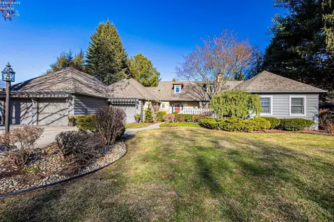 204 S Main St, Milan, OH 44846