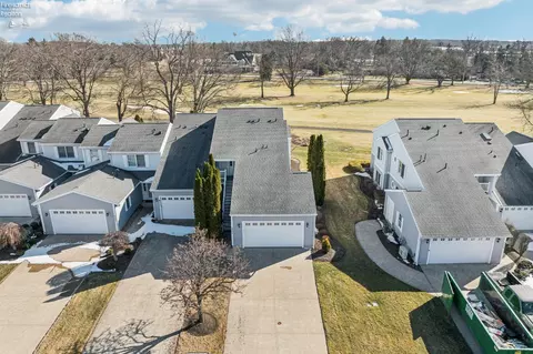 View/Area - 4444 E Harbors Edge Dr, Port Clinton, OH 43452 photo 3 of 11
