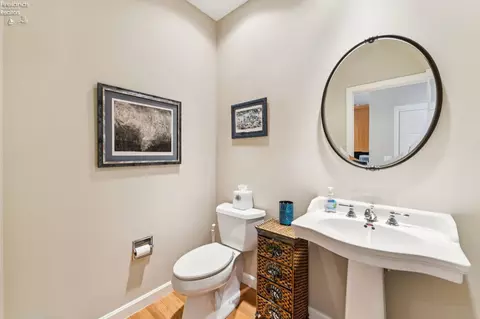 Bath - 4444 E Harbors Edge Dr, Port Clinton, OH 43452 photo 1 of 9