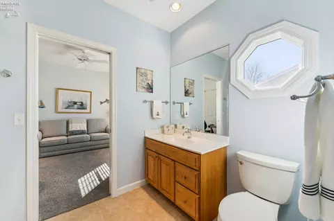 Bath - 4444 E Harbors Edge Dr, Port Clinton, OH 43452 photo 2 of 9