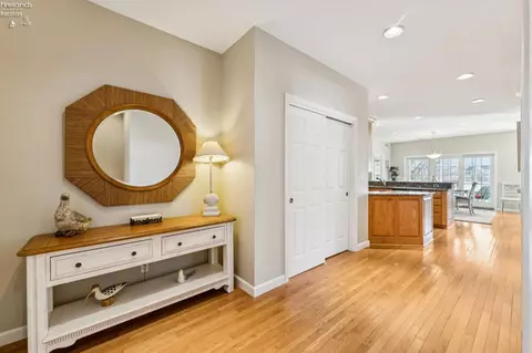 Entry Way - 4444 E Harbors Edge Dr, Port Clinton, OH 43452 photo 1 of 2