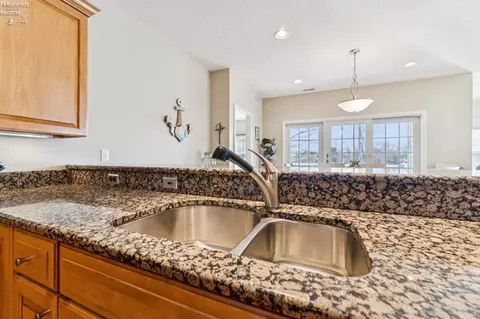 Kitchen - 4444 E Harbors Edge Dr, Port Clinton, OH 43452 photo 5 of 6