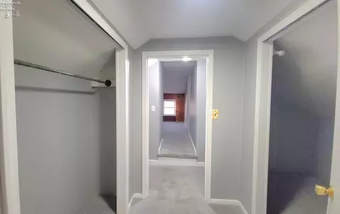 Entry Way - 937 Main St, Huron, OH 44839 photo 5 of 5