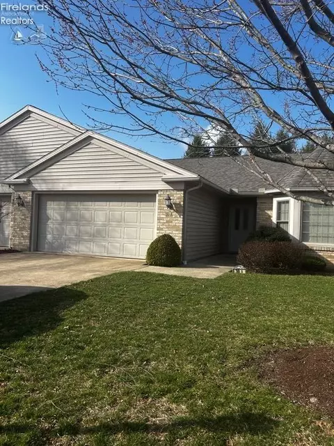 30 Whitetail Way #A, Norwalk, OH 44857