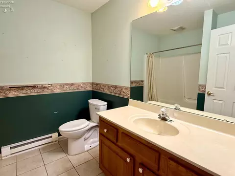 Bath - 1805 E Waterberry, Huron, OH 44839 photo 6 of 6