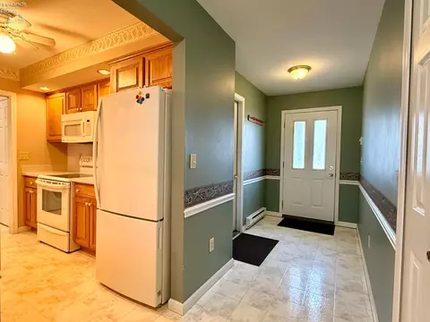 Entry Way - 1805 E Waterberry, Huron, OH 44839 photo 1 of 3