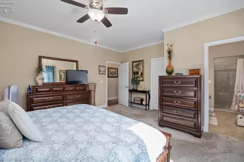 Bedroom - 329 Lighthouse Oval, Marblehead, OH 43440 photo 6 of 8