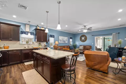 Kitchen - 329 Lighthouse Oval, Marblehead, OH 43440 photo 1 of 4