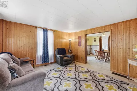 Living - 25 E League St, Norwalk, OH 44857 photo 2 of 2