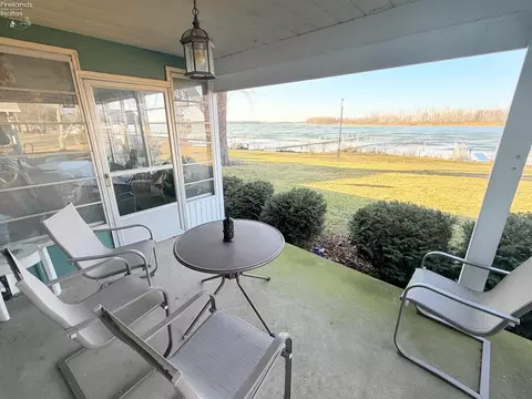 Exterior - 7631 E Downend Dr, Marblehead, OH 43440 photo 10 of 10