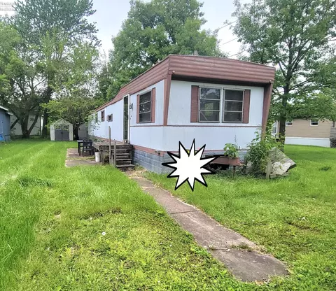 2300 S Danbury Station Rd, Port Clinton, OH 43452