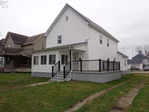 512 Dale Ave, Willard, OH 44890