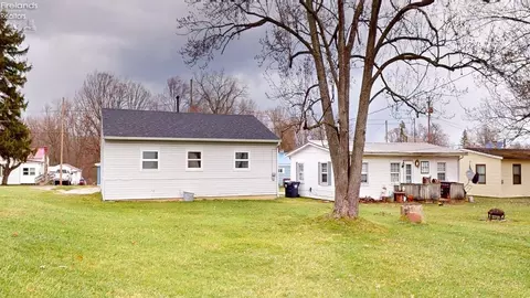 Exterior - 569 W Pearl St, Willard, OH 44890 photo 1 of 1