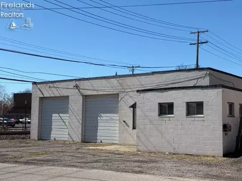 Other - 376 E Perry St, Tiffin, OH 44883 photo 4 of 13