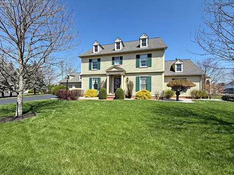 499 Williamsburg Dr, Tiffin, OH 44883