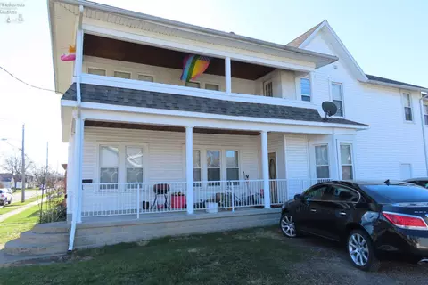 Exterior - 1110 Third St, Sandusky, OH 44870 photo 1 of 2