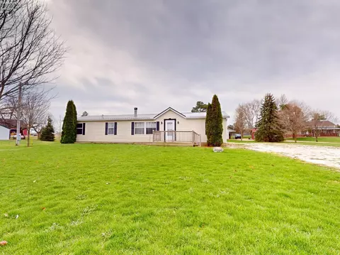 4513 Egypt Rd, Willard, OH 44890 photo 2